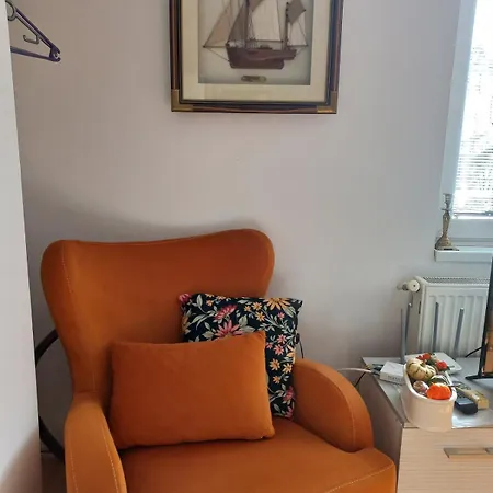 Apartament In Area- Debar Maalo
